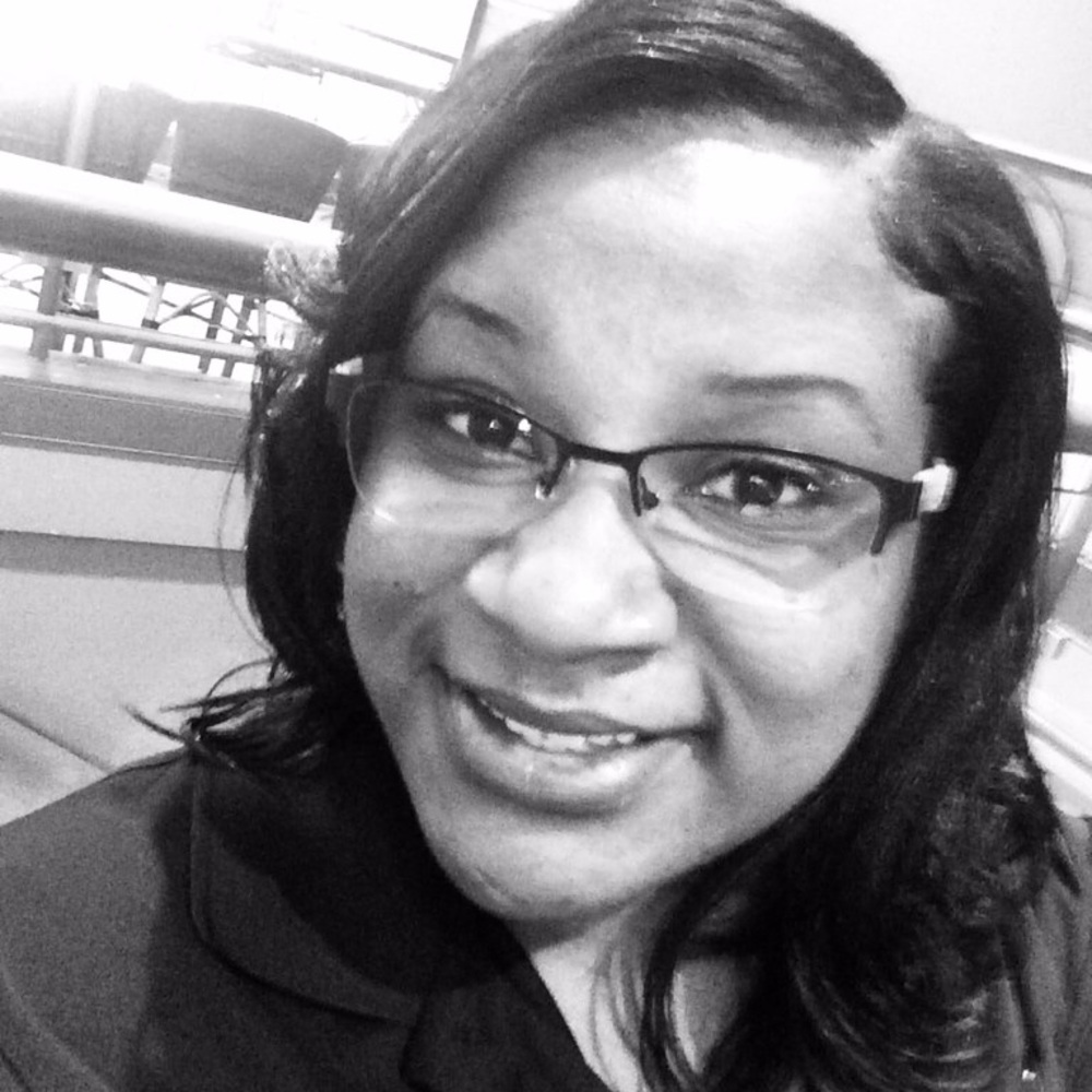 Meet your Posher, Crystal